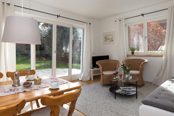 Ferienwohnung im Erdgeschoss, 60qm, mit 1 seperaten Schlafzimmer,-Wohnzimmer Essen