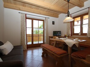 مشغل دي في دي، تنس طاولة