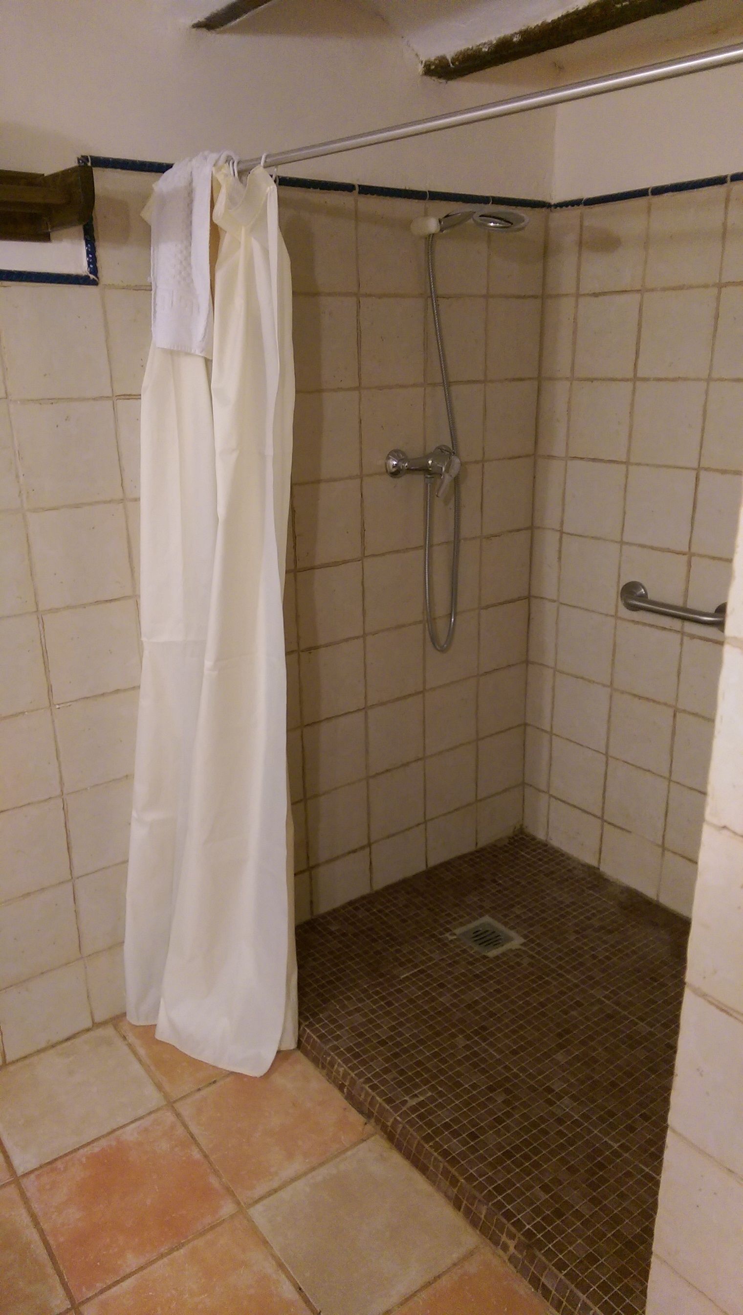 Ducha del cuarto de baño