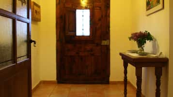 Pintu masuk dalaman