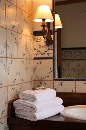 Équipements de salle de bain