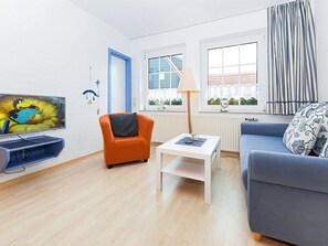 TV - Apartment Captain Bligh - Apartments Captain's cabin (Esens)
