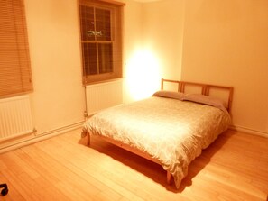 Apartment, 2 Bedrooms | 2 bedrooms, iron/ironing board, free WiFi - SS Property Hub – Covent Garden Apartment (London)