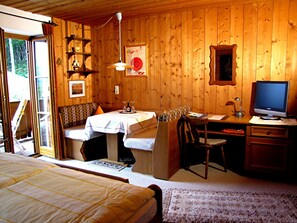1 chambre, accès à Internet, literie fournie