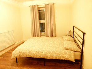 Huoneisto | 1 makuuhuone, silitysrauta/-lauta, ilmainen Wi-Fi