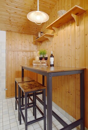 Dining - gemütliche Ferienwohnung für 1-4 Personen mit 2 Schlafzimmern (Wohnung 1) (Bayerisch Gmain)