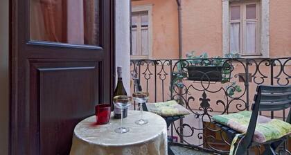 Ortalakeflat - Family