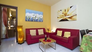 Apartment, 1 Bedroom | Living area