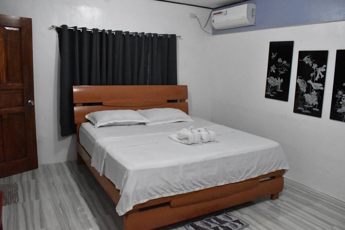 Superior Room | Bed sheets
