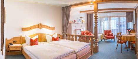 1 bedroom, internet, bed sheets