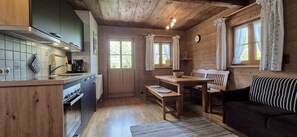 Kühlschrank, Ofen, Herdplatte, Geschirrspüler