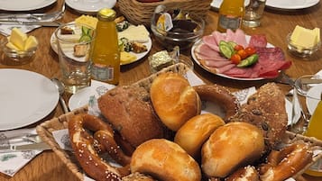 Daily continental breakfast for a fee