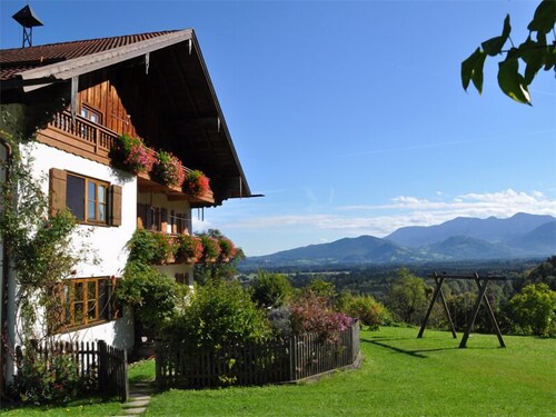 Ferienwohnung Farrenpoint, 2 sep. Schlafzimmer, EG mit Terrasse, 60 qm