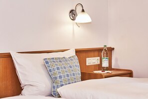 1 bedroom, Internet, bed sheets