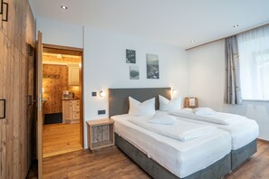 1 bedroom, Internet, bed sheets - Ferienwohnung Erdgeschoß (Reit im Winkl)