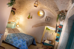 Exclusive Suite, 1 Bedroom, Private Bathroom