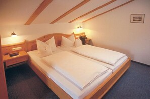 1 bedroom, Internet, bed sheets