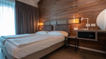 In-room safe, desk, blackout curtains, cots/infant beds