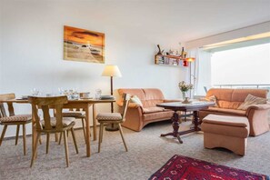 Imagen sin descripción, 2 de 18, botón