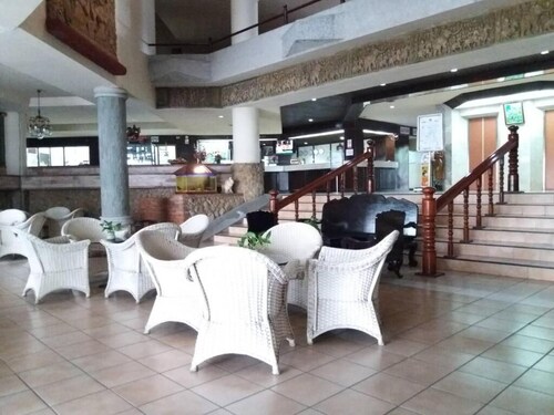 Petchkasem Grand Hotel