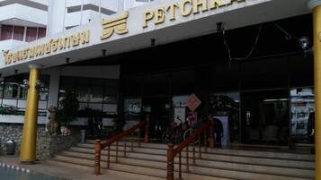 Bahagian luar