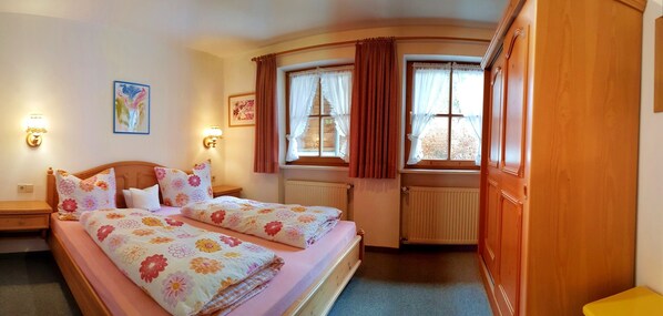 1 bedroom, Internet, bed sheets