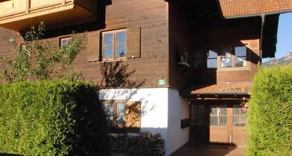 Ferienwohnung 21 mÂČ, 1-2 Personen, Wohnschlafraum, Kochnische, Dusche/WC, TV, WLAN