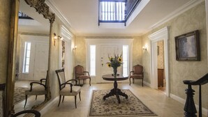 Interior entrance - Brinckerhoff Inn (Fishkill)