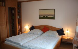 5 chambres, accès Internet, draps fournis