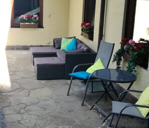 Terrace/patio - Vacation apartment no. 1 Watzmann, 70sqm for 2 persons (Berchtesgaden)