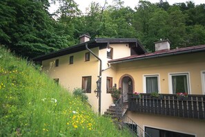 Exterior - Vacation apartment no. 1 Watzmann, 70sqm for 2 persons (Berchtesgaden)