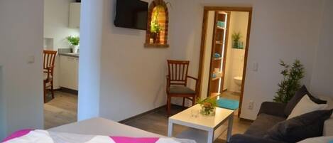 1 bedroom, Internet, bed sheets