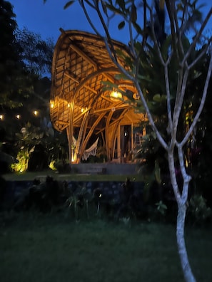 Bamboo Villa with Ricefield and Mountain Views | Balcony