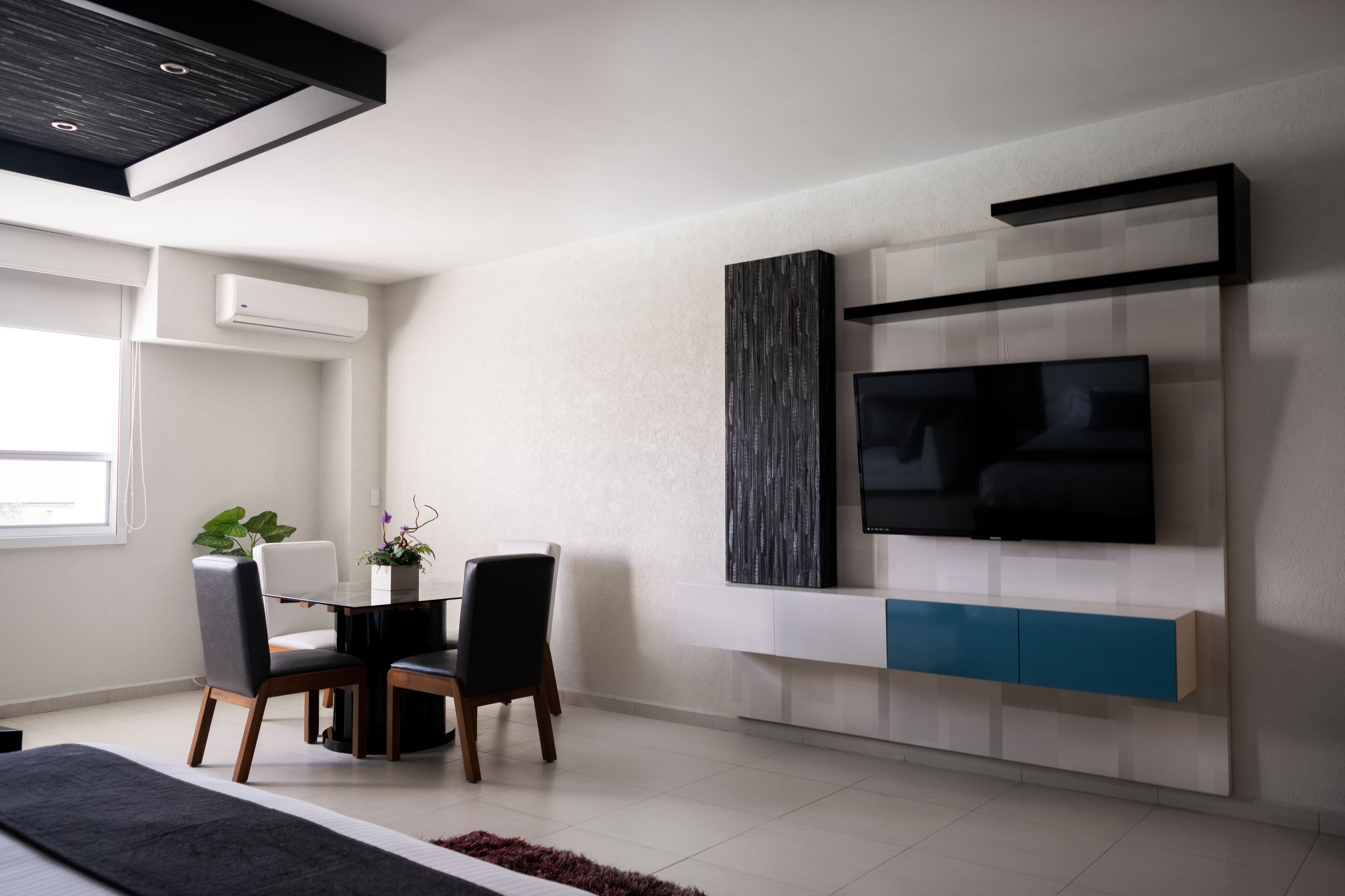 luxury suite | 1 bedroom, premium bedding, minibar, in-room safe