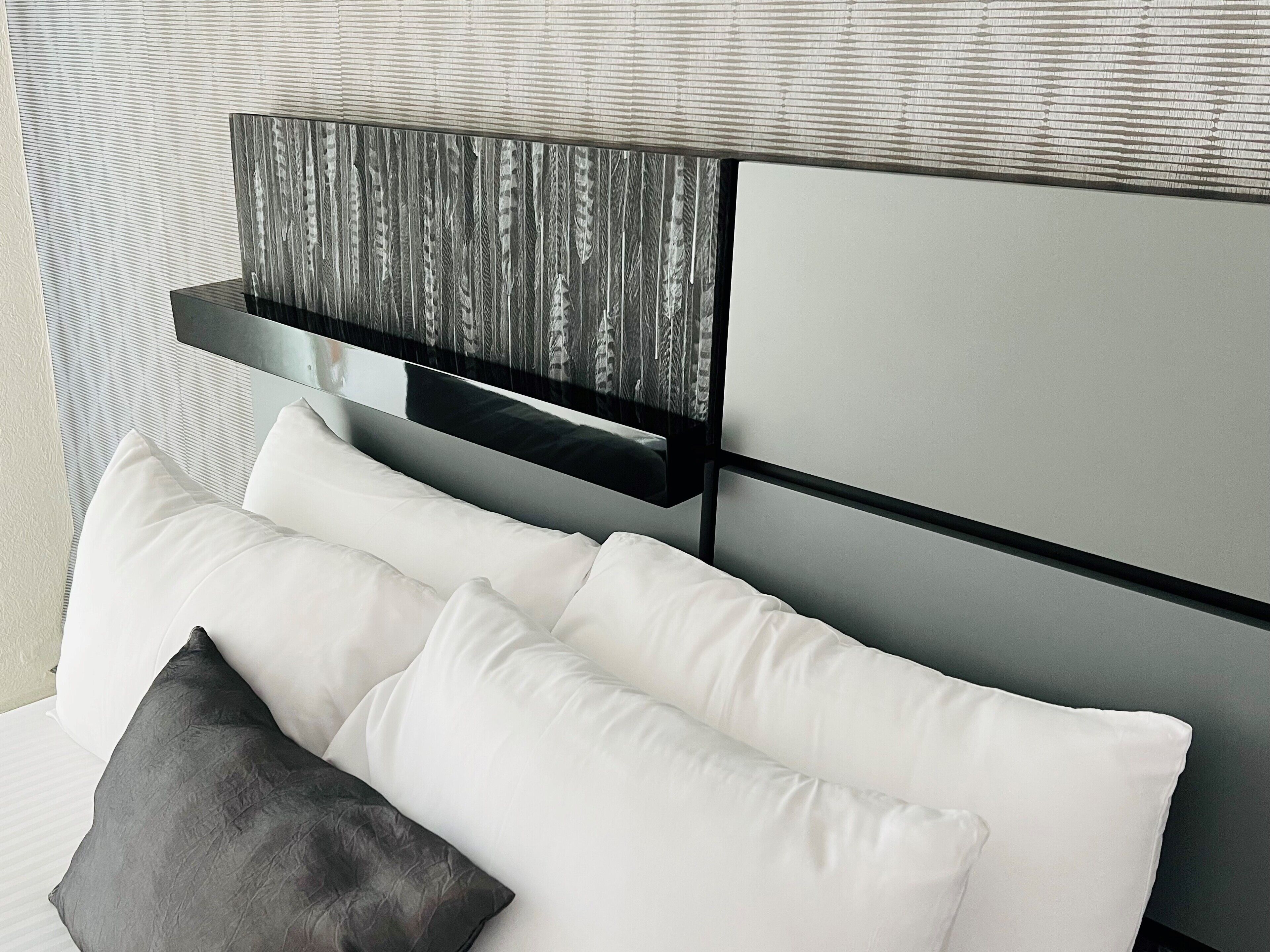 standard room, 1 king bed | 1 bedroom, premium bedding, minibar, in-room safe