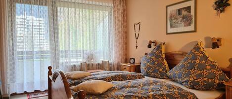 3 bedrooms, Internet, bed sheets