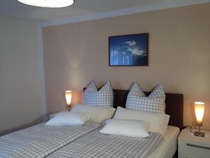 1 chambre, fer et planche Ă repasser, accĂšs Internet, draps fournis