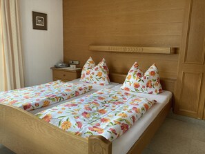 2 camere, ferro/asse da stiro, accesso a Internet, lenzuola