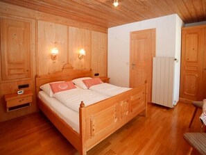 2 Schlafzimmer, Bettwäsche