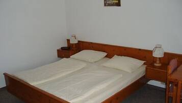 1 chambre, accès Internet, draps fournis