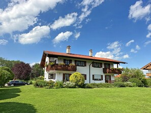 Esterni