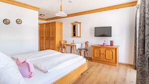 1 chambre, accès Internet, draps fournis