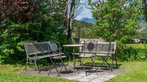 Outdoor dining - (06) Zwei-Raum-Ferienwohnung (Reit im Winkl)