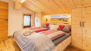 1 bedroom, Internet, bed sheets