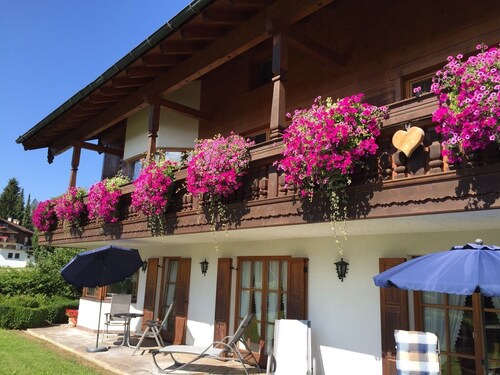 Apartment Enzian 48sqm with terrace, 1 separate bedroom
