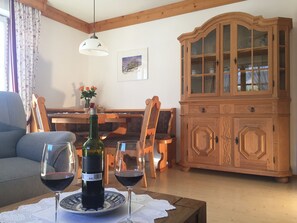 Nicht klassifiziertes Bild, 2 von 23, Schaltfläche