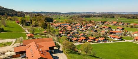 المنشأة من الخارج