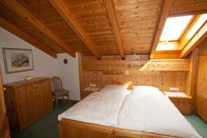 2 chambres, accès Internet, draps fournis