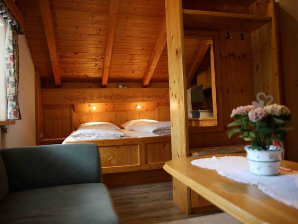 2 chambres, accès à Internet, literie fournie