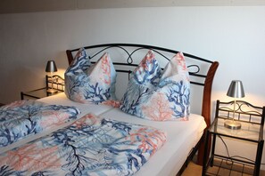 2 Schlafzimmer, Internetzugang, Bettwäsche